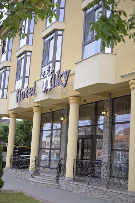 Hotel Miky アラド エクステリア 写真